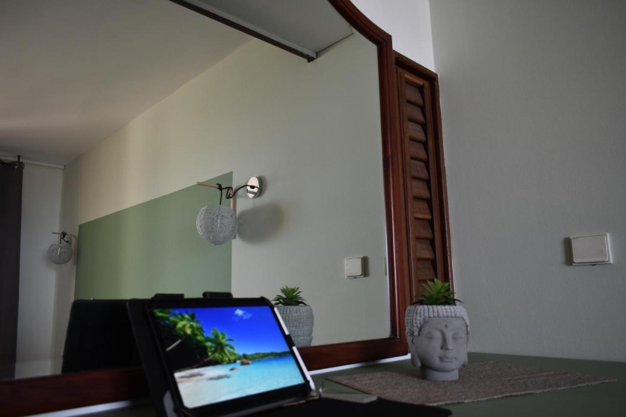 Ananas Premium - Sejour Detente T2 Vue Mer Avec Balcon Prive A Tartane Trinite  Exterior foto